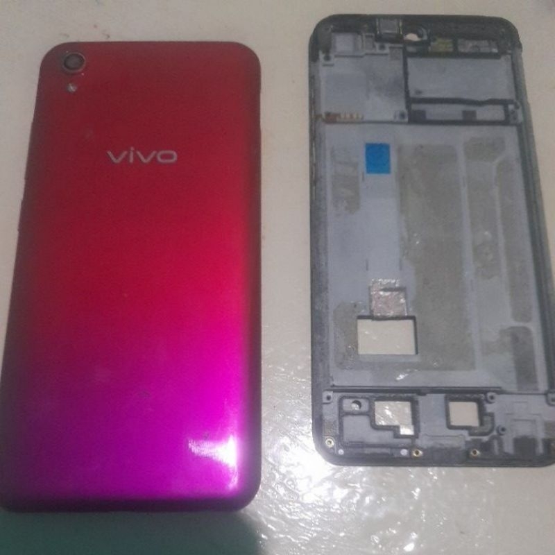 backdoor y91c  (1820)dan frame lcd/tulang tengah dudukan lcd  vivo y91c