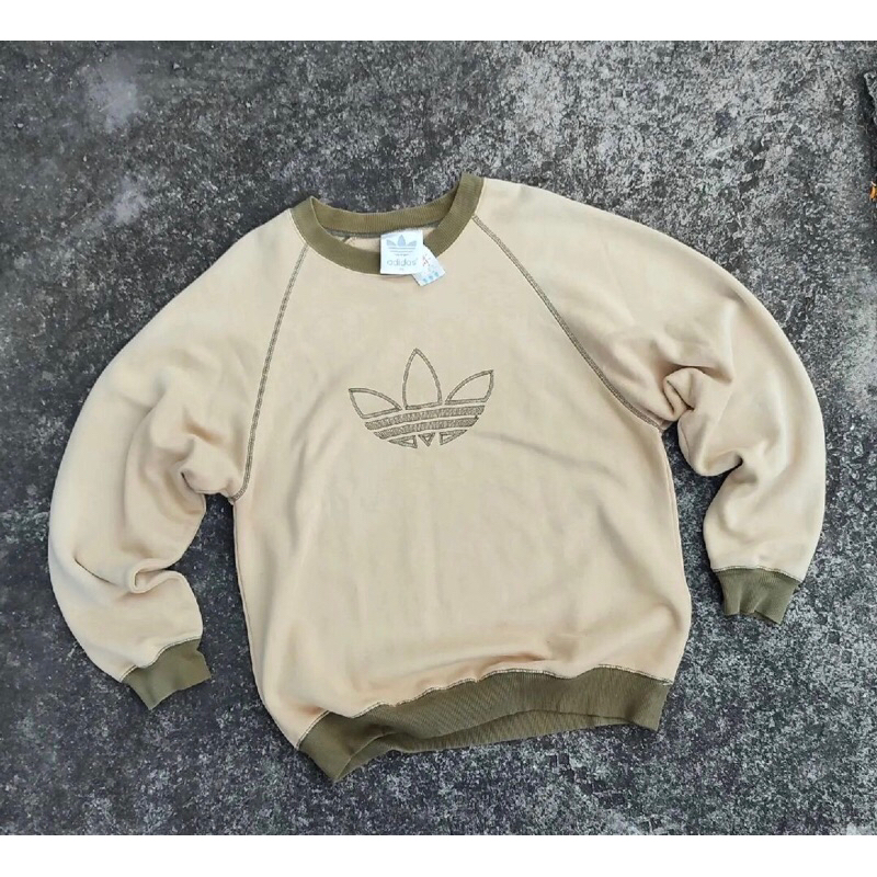 crewneck adidas vintage