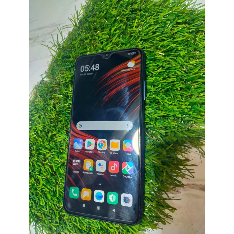 Hp pocco m3 second punya temen titip jual