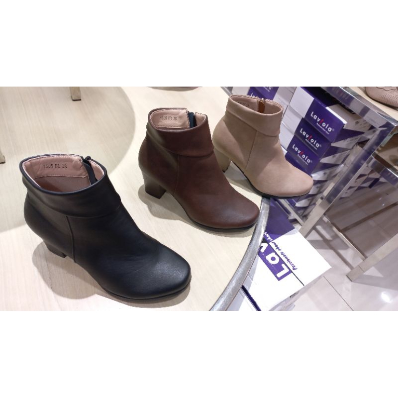 SEPATU BOOTS WANITA LAVIOLA