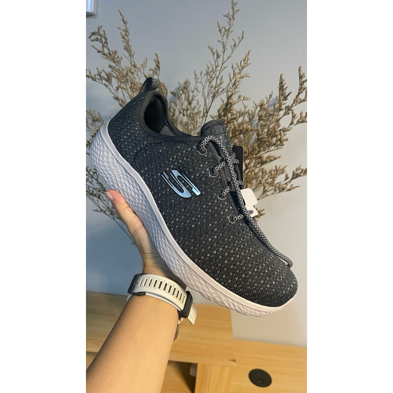 LELANG SEPATU PRIA SKECHERS 59140/CHAR ORIGINAL SPORT STATION