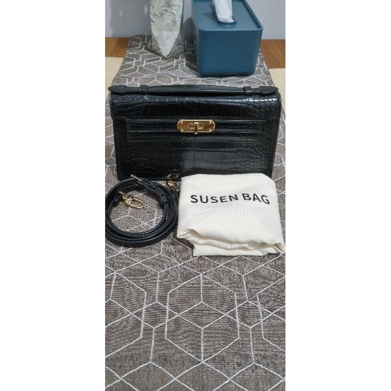 Preloved Tas SUSEN DUBAI sling croco