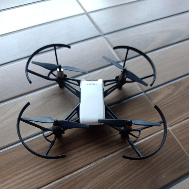 DJI TELLO Drone mini ( second )