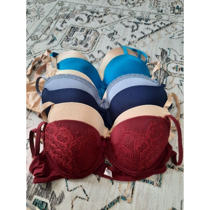 Preloved and New ‼️aneka bra wacoal esmara size 36 b