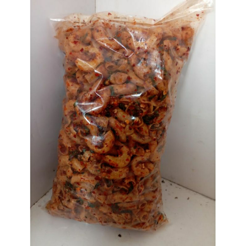 

makaroni pedas daun jeruk 250gram