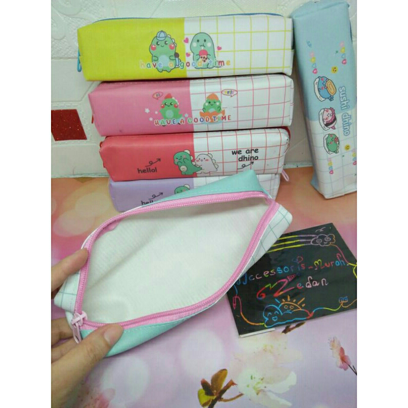 

kotak pensil karakter dino dan sanrio lucu murah