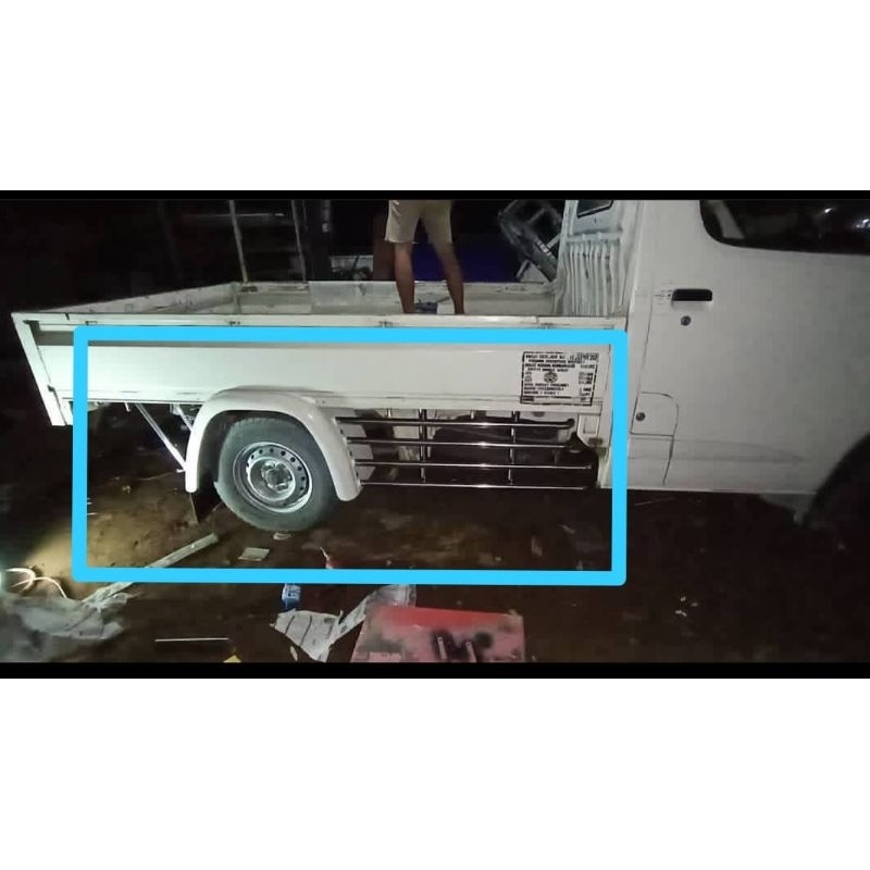 Pengaman stainlis set slebor belakang grandmax New carry traga L300