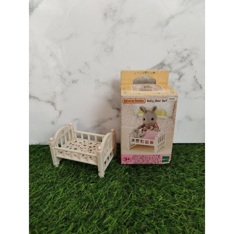 Sylvanian Families Baby Bed Set Preloved