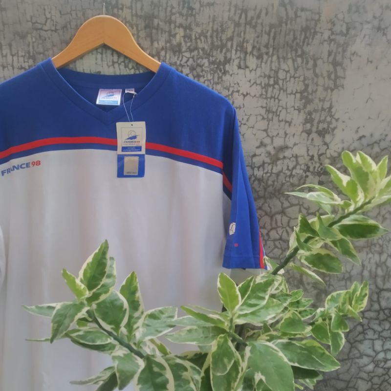 Kaos Vintage Football Fashionista Blokecore France98 FIFA World Cup Official Licensed Product ©1994 