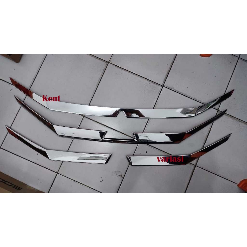 COVER LIS GRILL XPANDER CHROME - HITAM