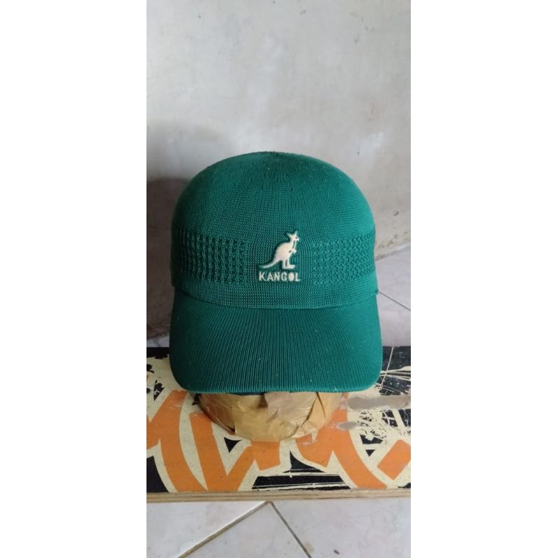 Topi Kangol