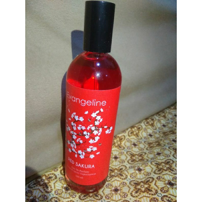 Parfum Evangeline Red Sakura