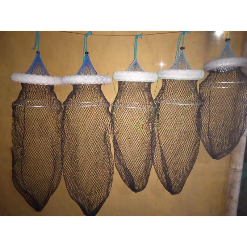 KARAMBA BAN NYOBOK ada tali serut