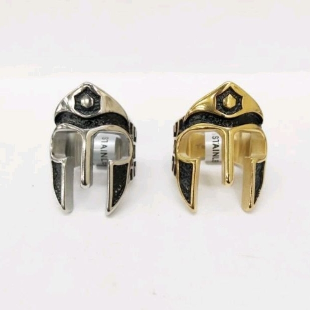 Cincin Pria Titanium Model Ring Skull Helm Perang