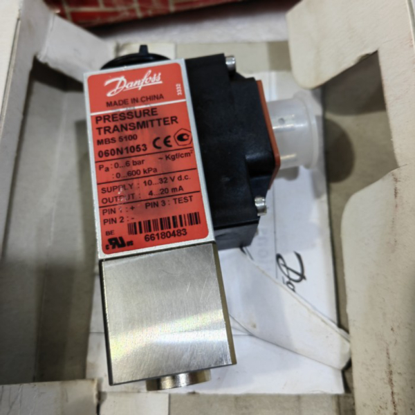 

Unik DANFOSS 060N1053 MBS 5100 Pressure Transmitter MBS5100 6Bar Limited