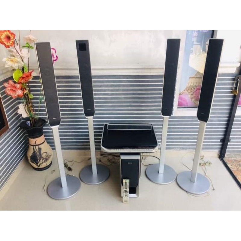 sony home theater 5.1chanel 1200wat rms audio.