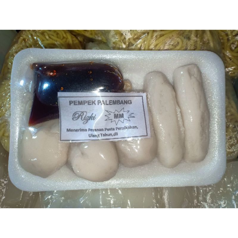 

FROZEEN FOOD pempek palembang