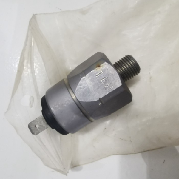 

Dijual SUCO Suke Pressure switch Pressure sensor 0166-40303 Diskon
