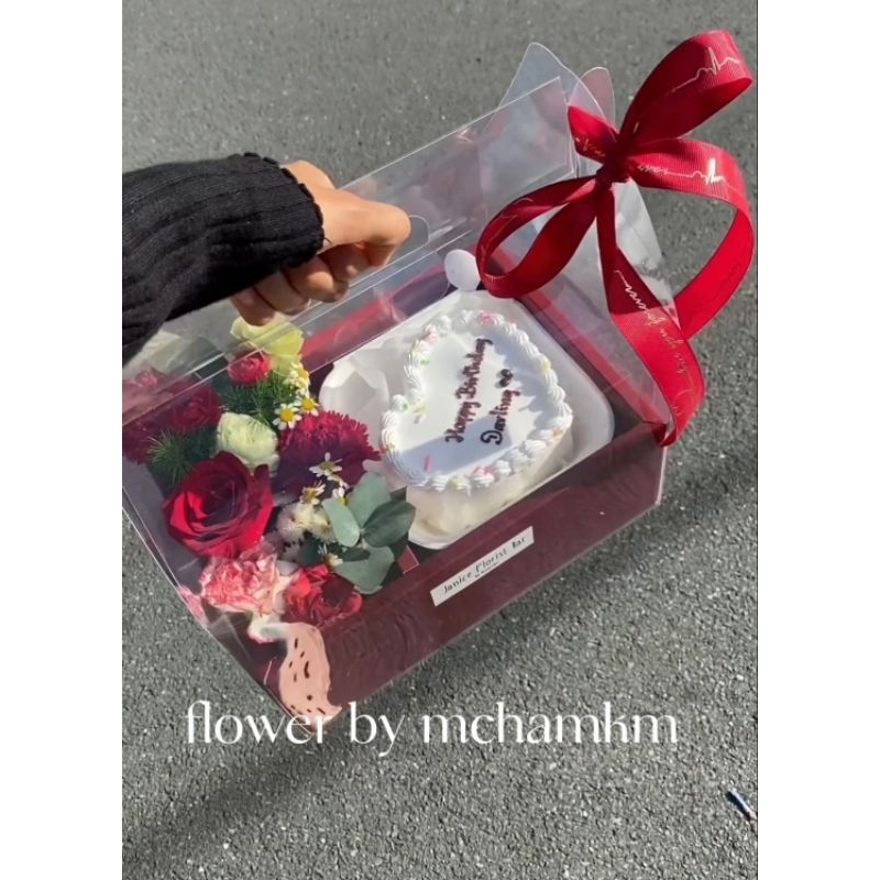 

Flower fake cake box | by mchamkm | gift anniversary | Valentine