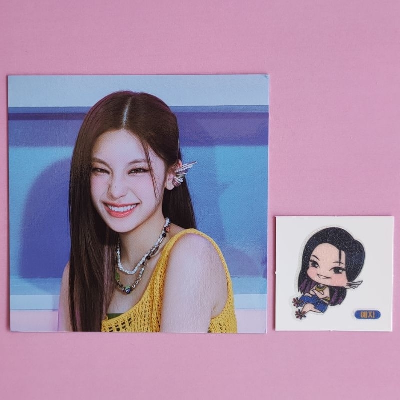 Postcard Seal Sticker ITZY Checkmate Special Edition Yeji