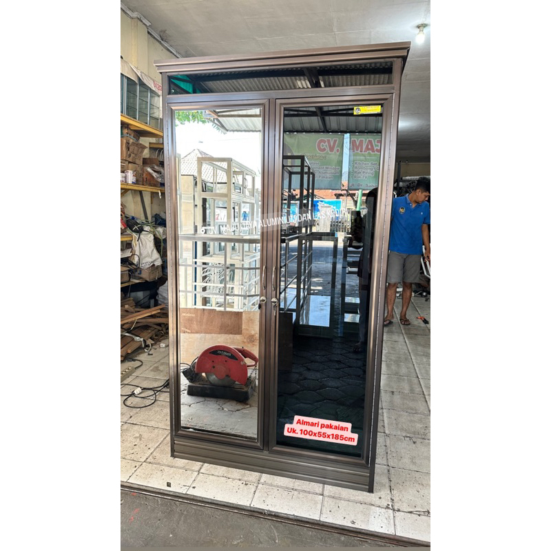 Almari pakaian bahan aluminium brown 2 pintu khusus kediri