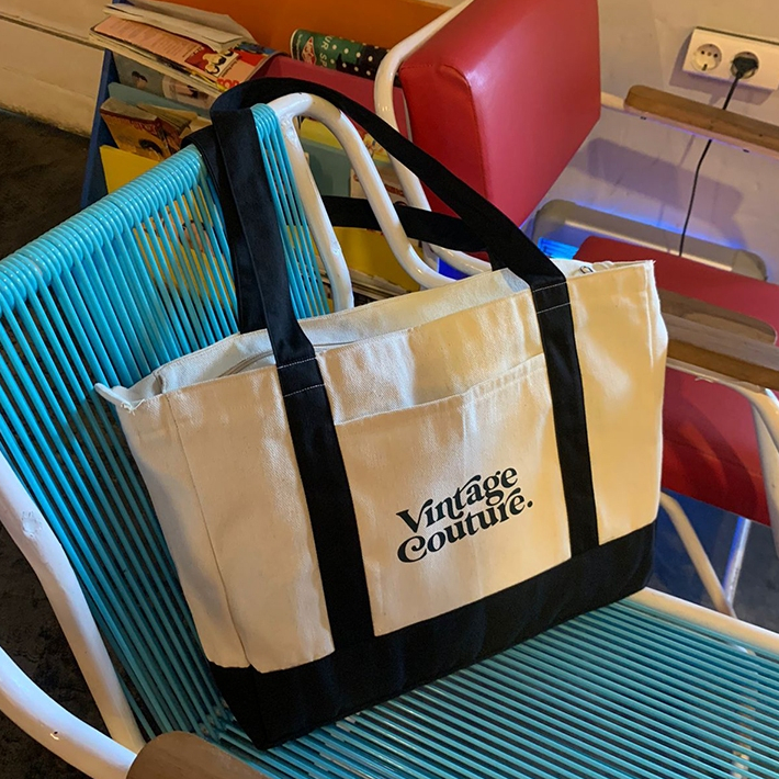 Bisa Custom - Tas Hills Tote bag kanvas Hitam-Putih Tebal Aesthetic Vintage pria wanita Kuliah