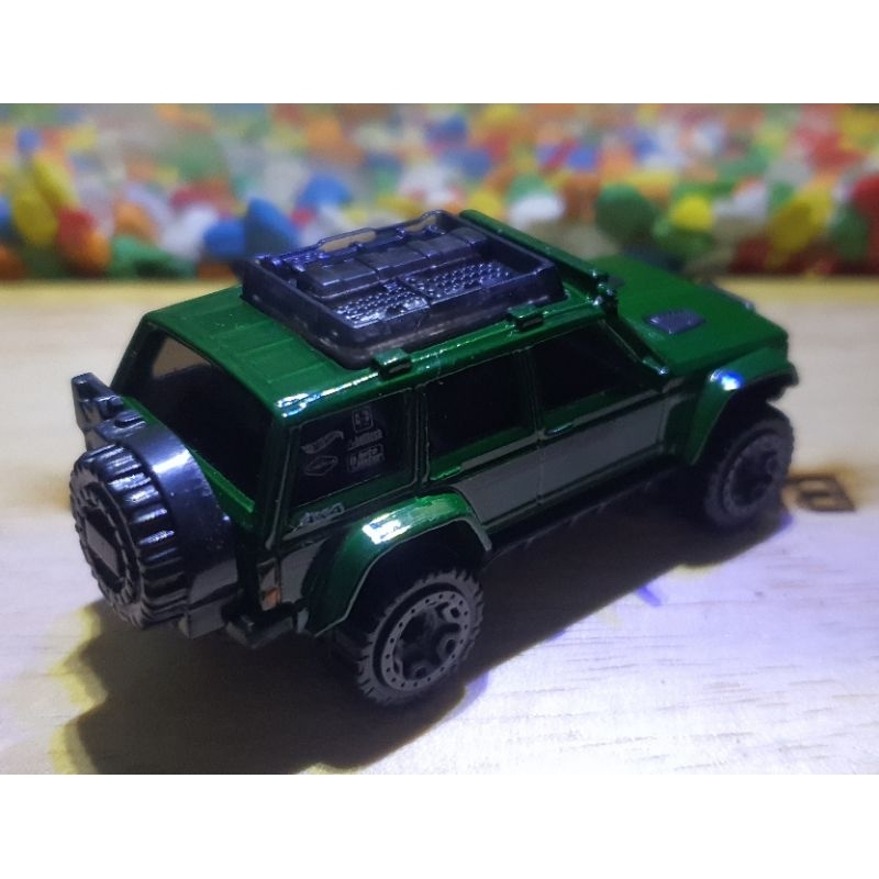 Hotwheels '95 Jeep Cherokee loose