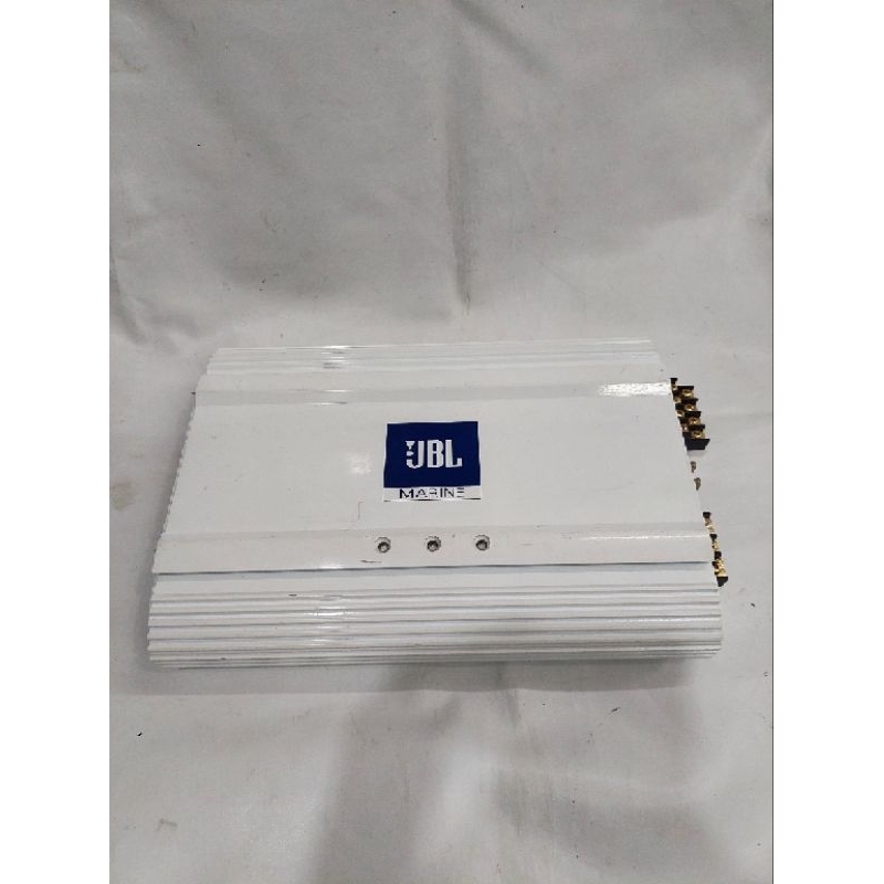 Power JBL Marine 4 channel