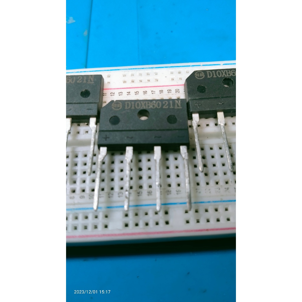 BARU.. D10XB60 D10X860 D10XB 60 Bridge Rectifier Dioda Sisir 10A 600V