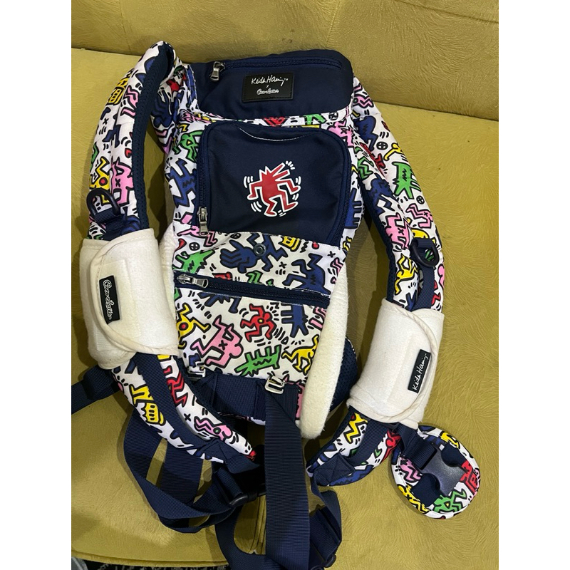 PRELOVED COCOLATTE KEITH HARING HIPSEAT CARRIER