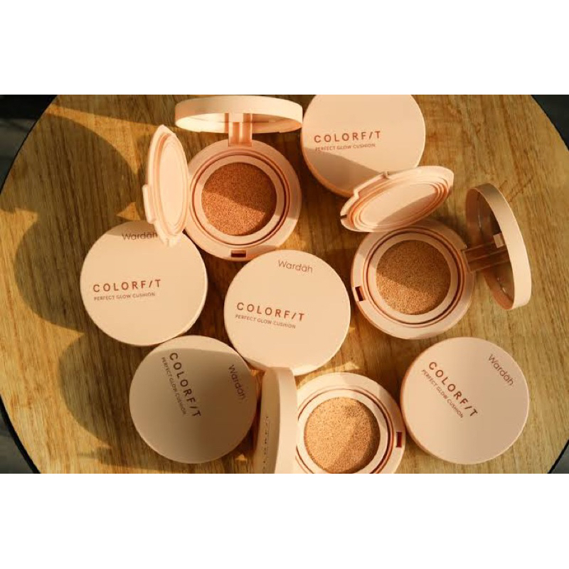 Cushion Wardah Colorfit Perfect Glow Cushion SPF 33 PA++ - Bedak Tahan 12 Jam
