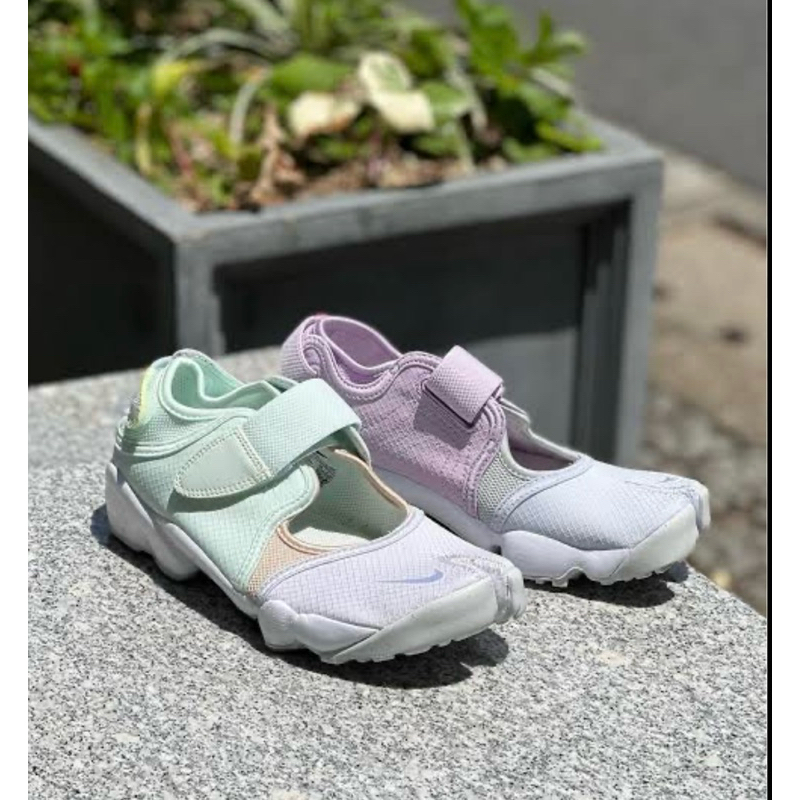 nike air rift barely green lilac original