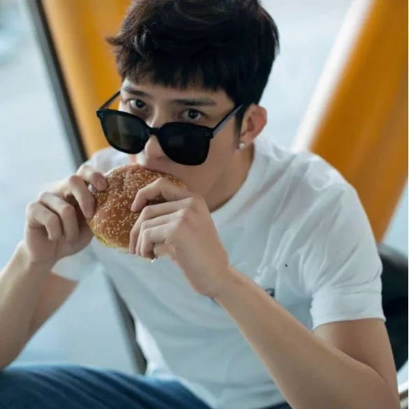 kacamata hitam korean fashion