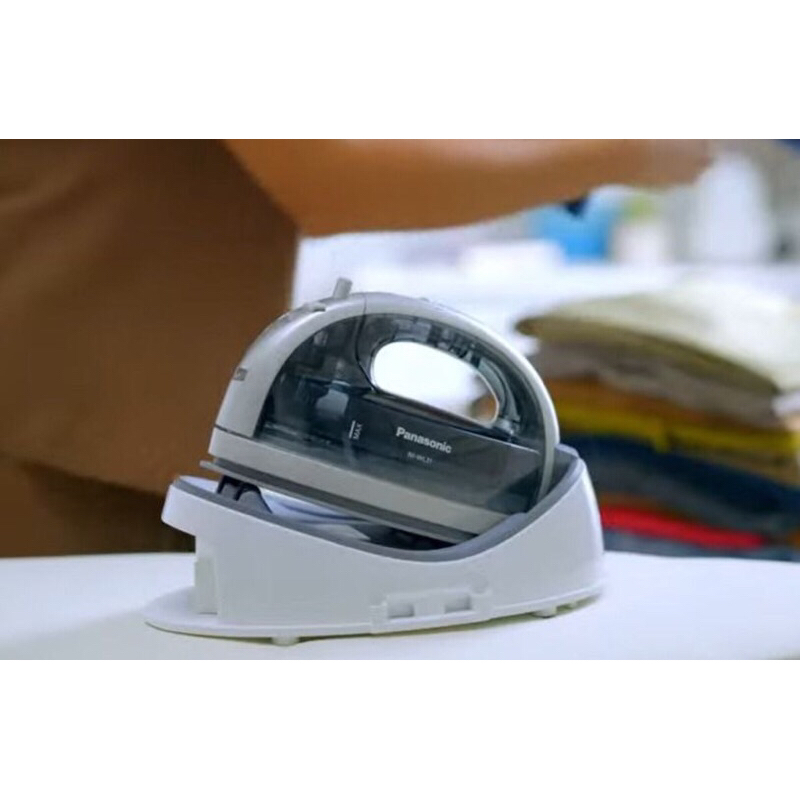 cordless Iron ( setrika Uap) panasonic