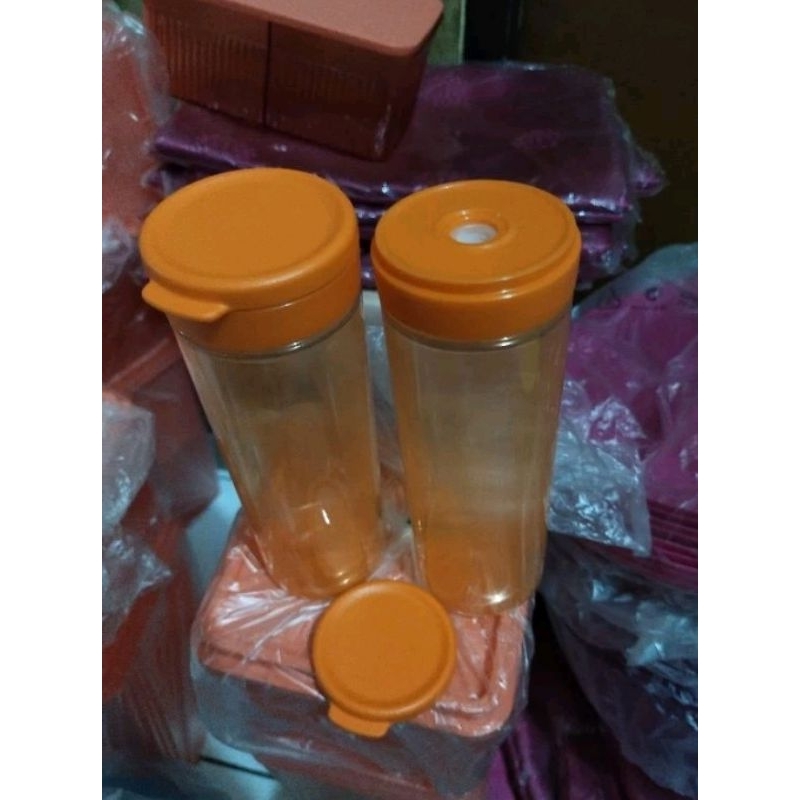 squeeze me Tupperware tempat kecap