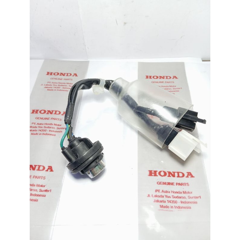 Socket lampu stop soket lampu belakang Scoopy Fi LED K2F Scoopy donat original