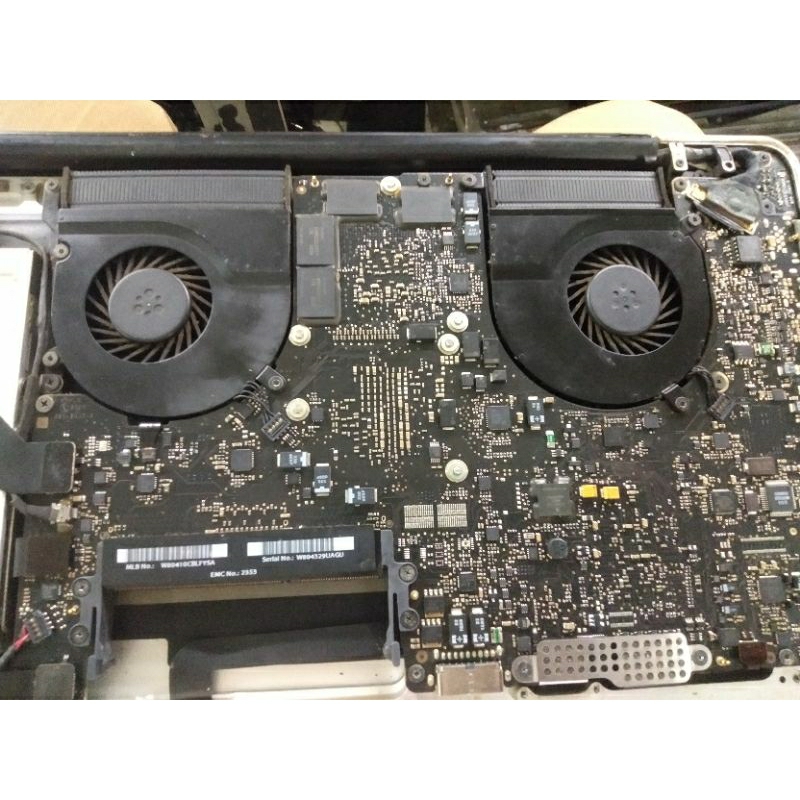 Mobo macbook pro 2011 15 ins