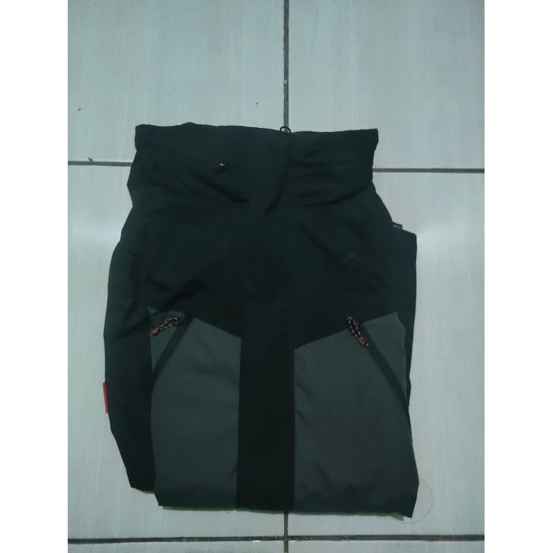 jaket gunung expeditor x28