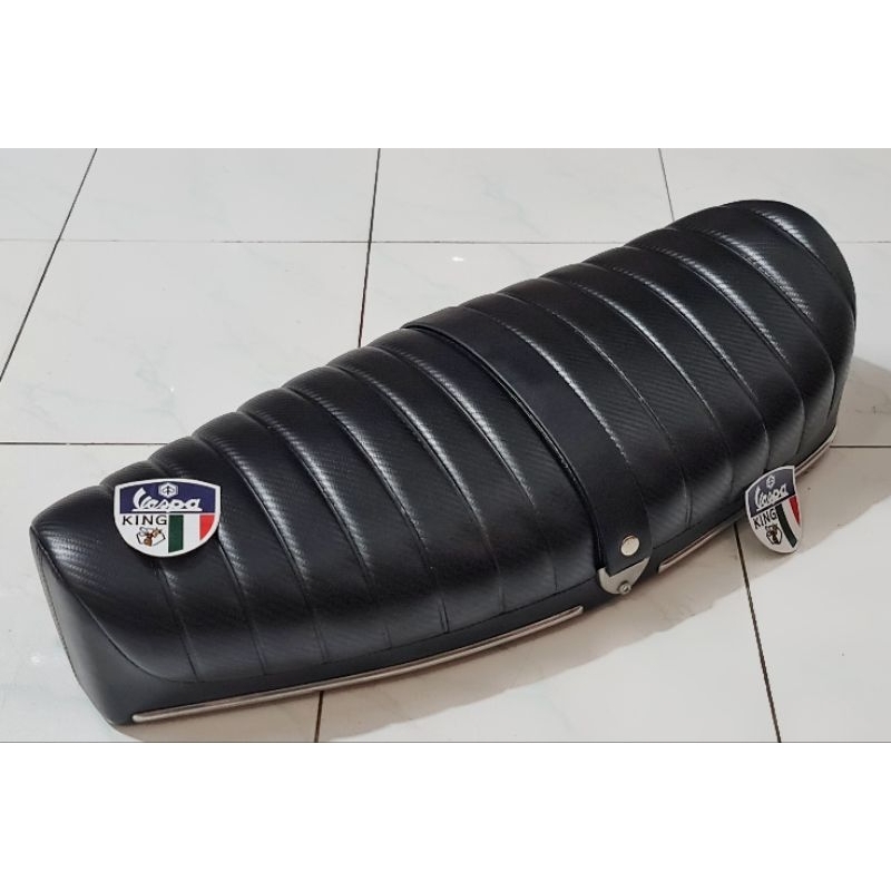 Jok panjang vespa clasic karbon melintang full per Hitam Px super exclusive sprint ps
