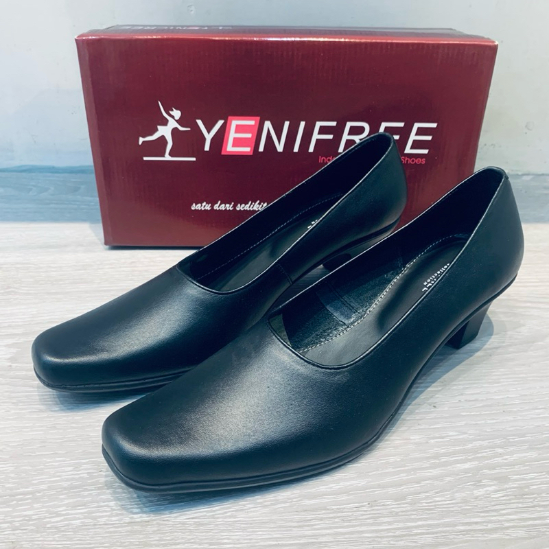 Sepatu Pantofel Wanita / Sepatu Kantor YENIFREE - Z-258