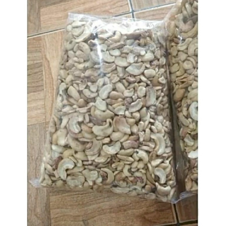 

67 kacang mede patahan/pecah termurah 1kg mentah 80