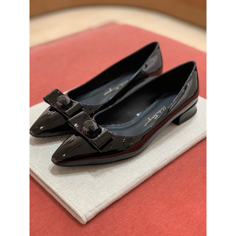 shoes ferragamo