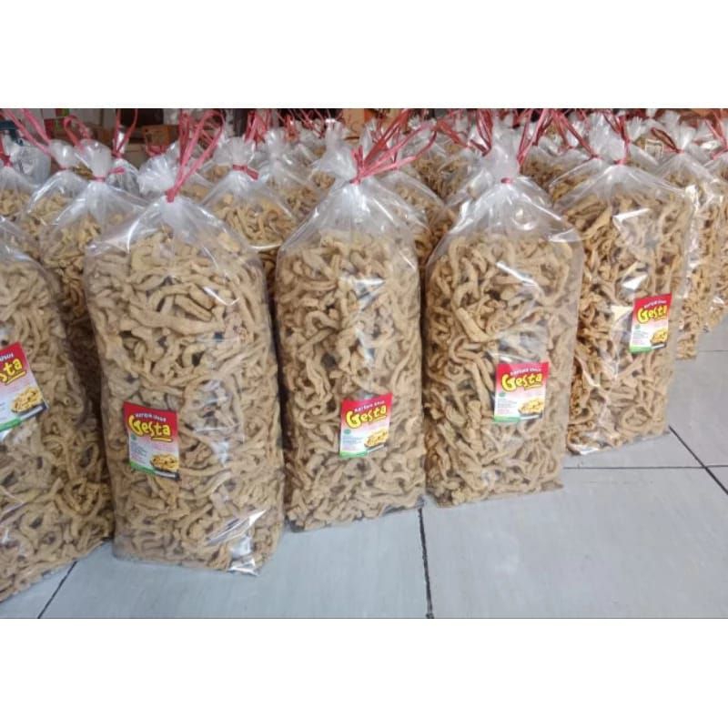 

Keripik Usus Ayam Premium Gurih/Renyah/crispy 500gram(1/2kg)