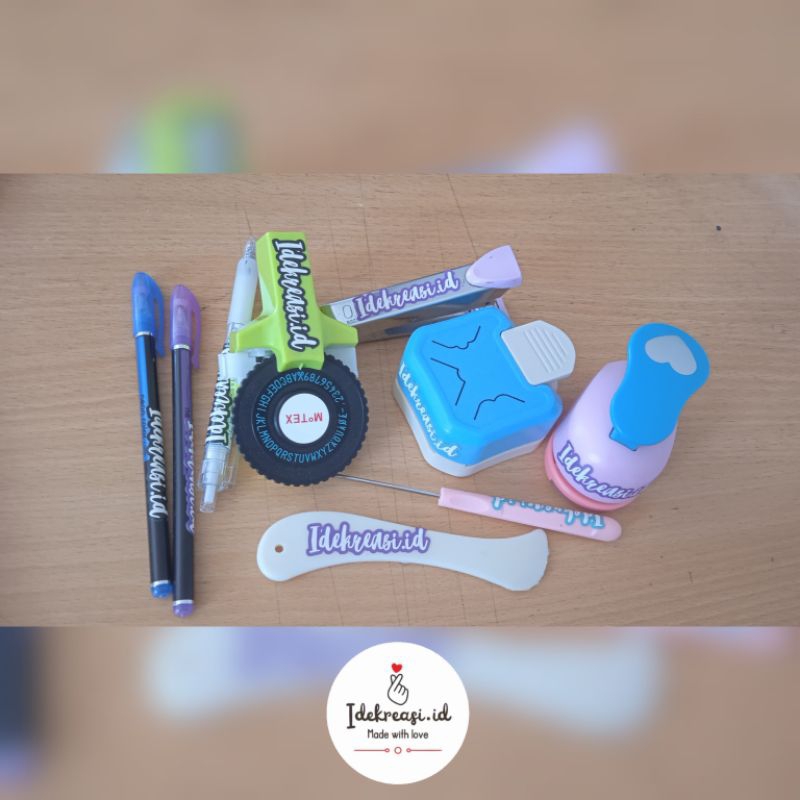 

Stiker Cutting Bentuk Tulisan Custom / Label Cutting Tulisan (Harga Per Set)