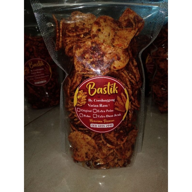 

Basreng Bundar Pedas Daun Jeruk Premium Berat 250g
