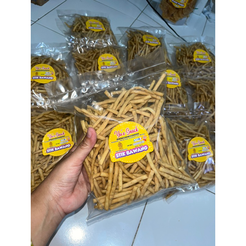 

Cimi Cimi Sledri, stik bawang, cemilan enak, produk sendiri fresh! TERMURAH SeBALIKPAPAN!