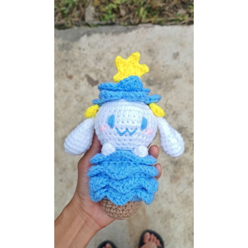 

kado natal cinnamonrol