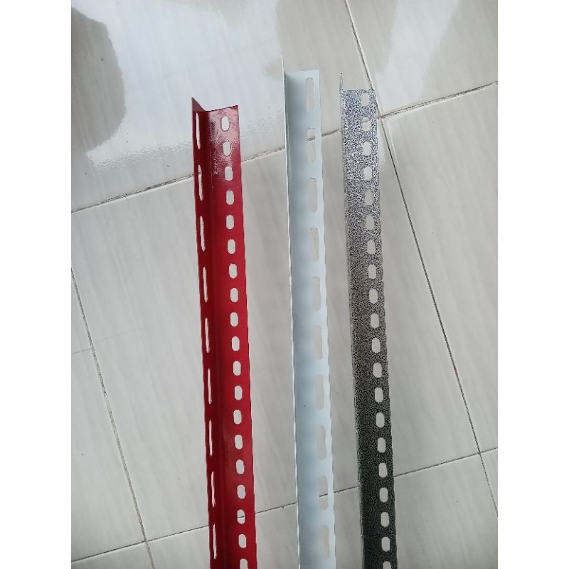 Rak Besi Siku Lubang 40cm