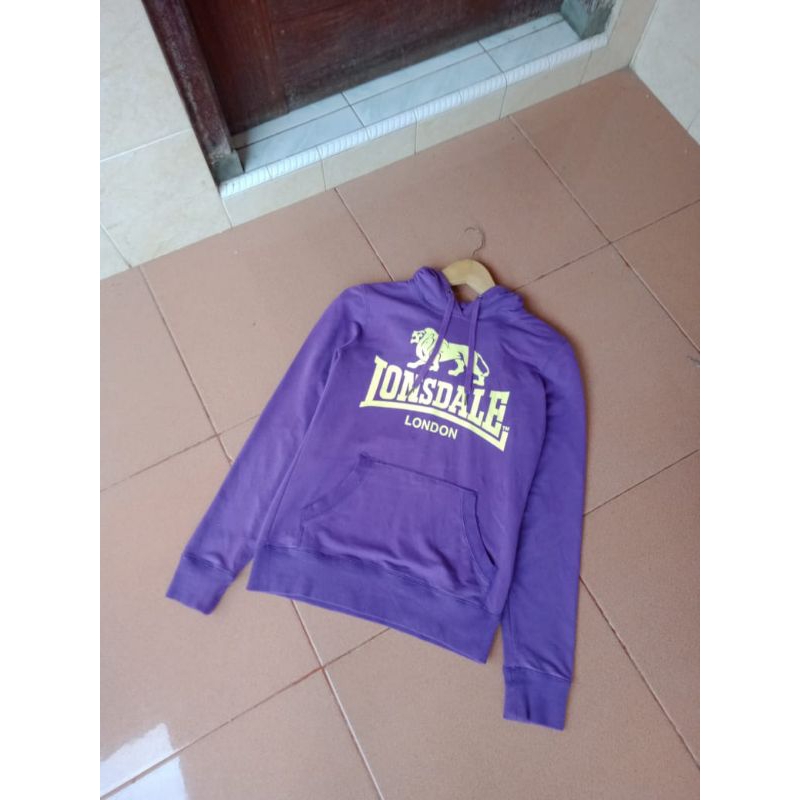 hoodie lonsdale London