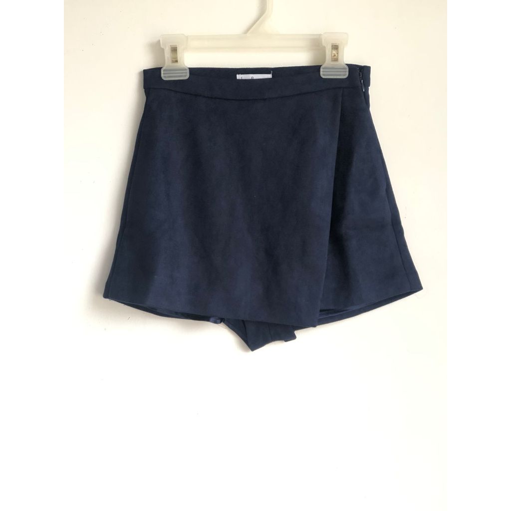 Love Bonito Skort Short Skirt In Black Celana pendek hitam